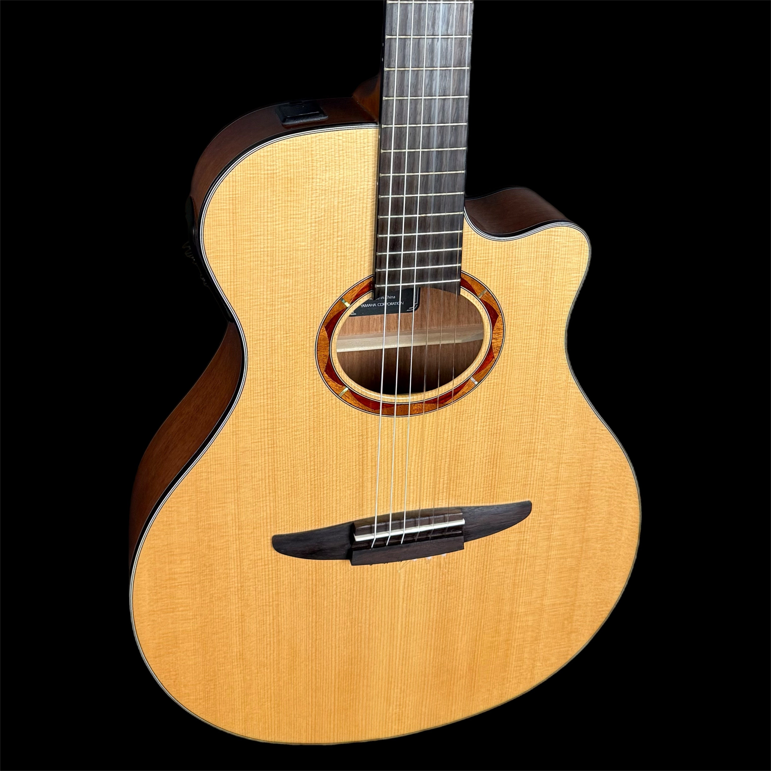 Yamaha NTX700 Classical Electro Guitar in Natural