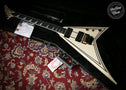 Jackson Pro Series RR3 Rhoads Ivory with Black Pinstripe & Hard Case