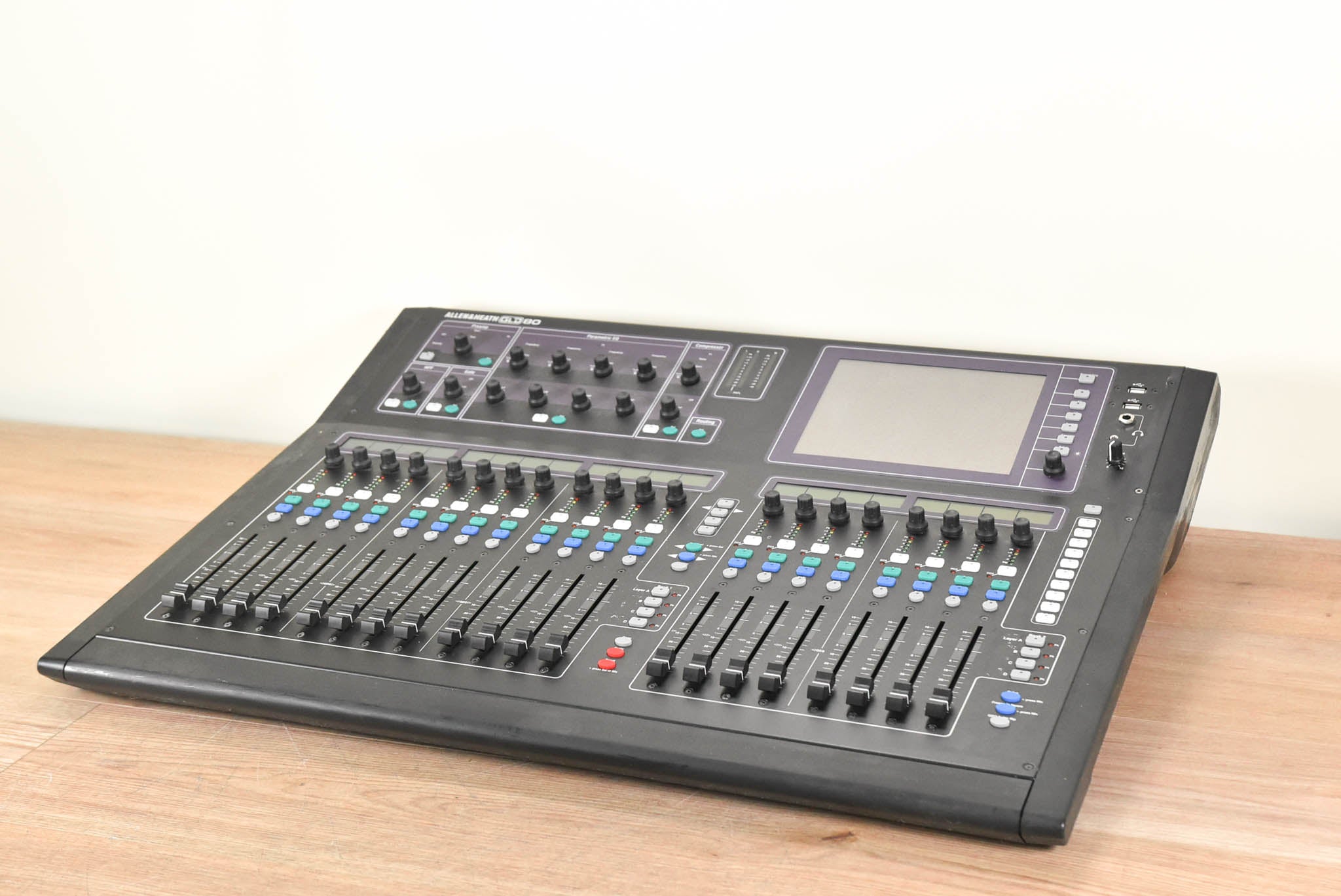 Allen & Heath GLD-80 Digital Audio Mixing Surface