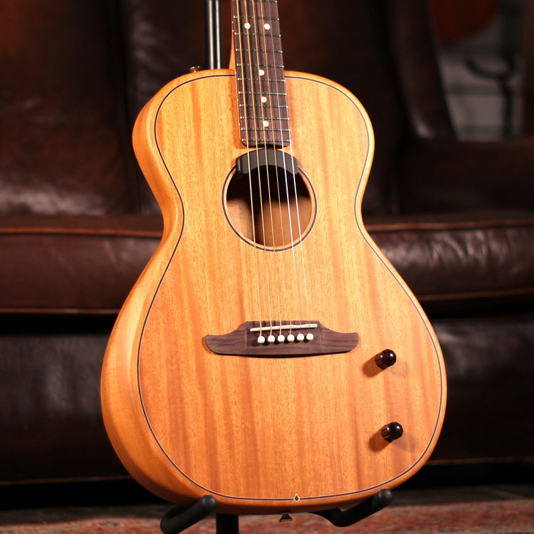 Fender Highway Parlor Mahogany