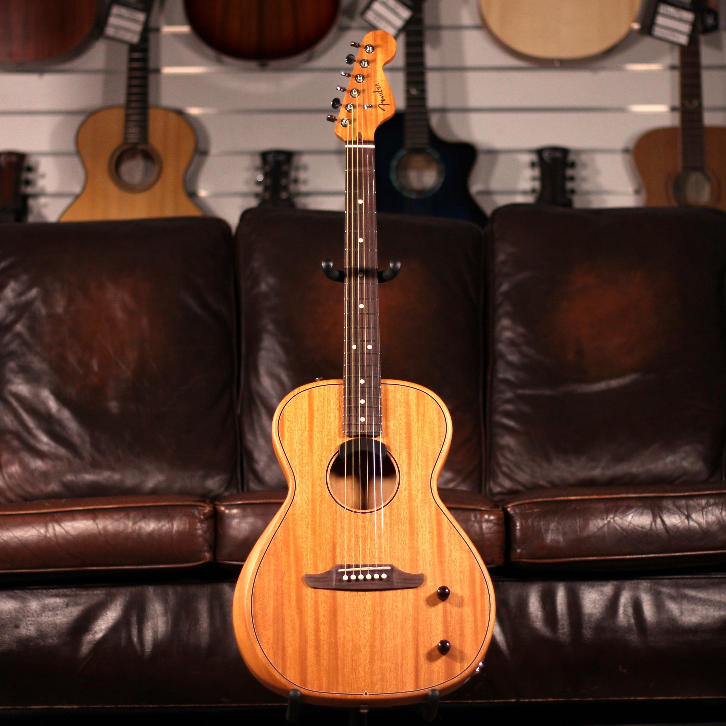 Fender Highway Parlor Mahogany