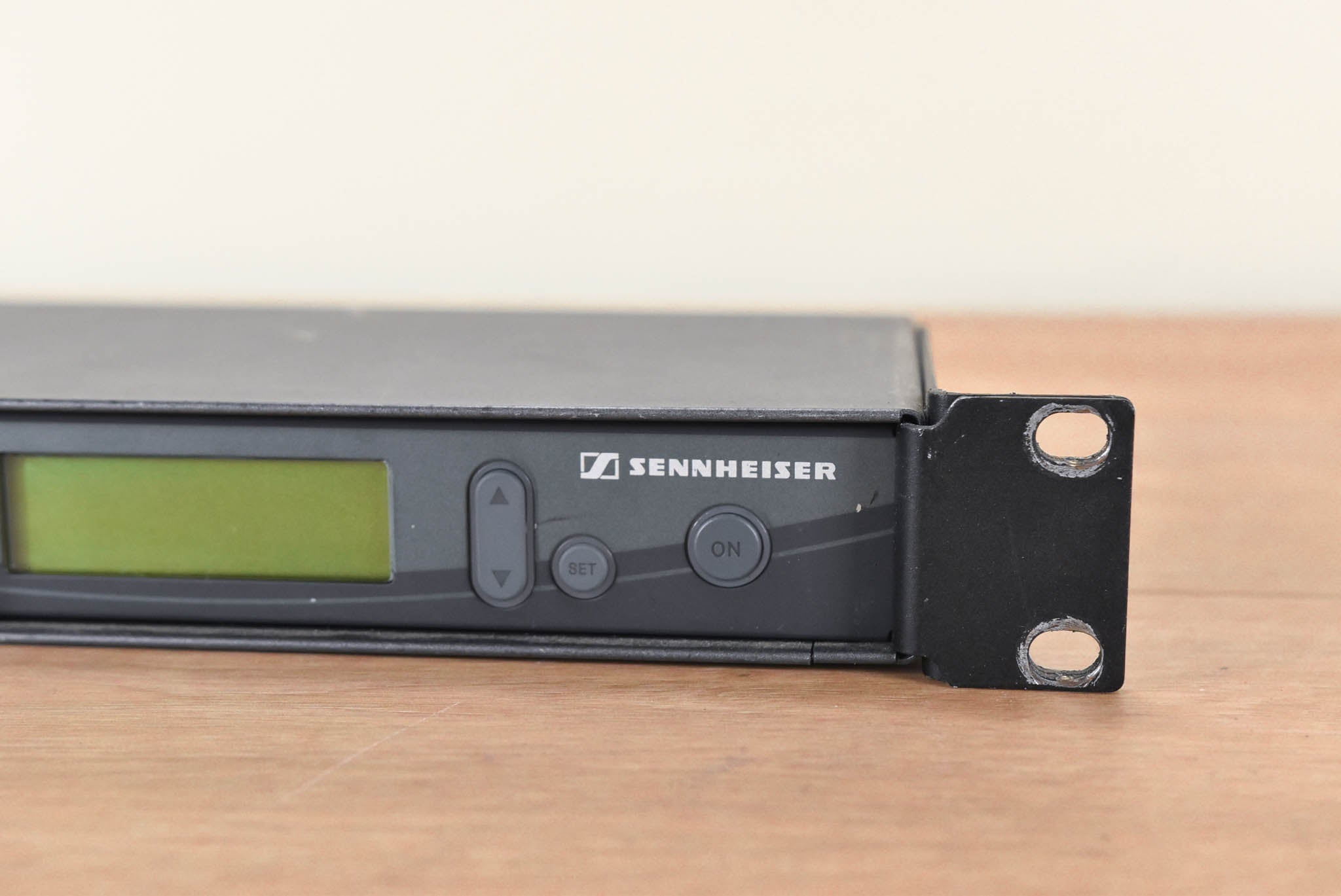 Sennheiser SR 300 IEM G2 Wireless Transmitter 626-662MHz NO POWER SUPPLY