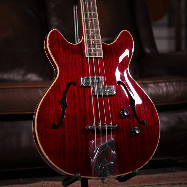 Guild Starfire I Bass Cherry Red angled