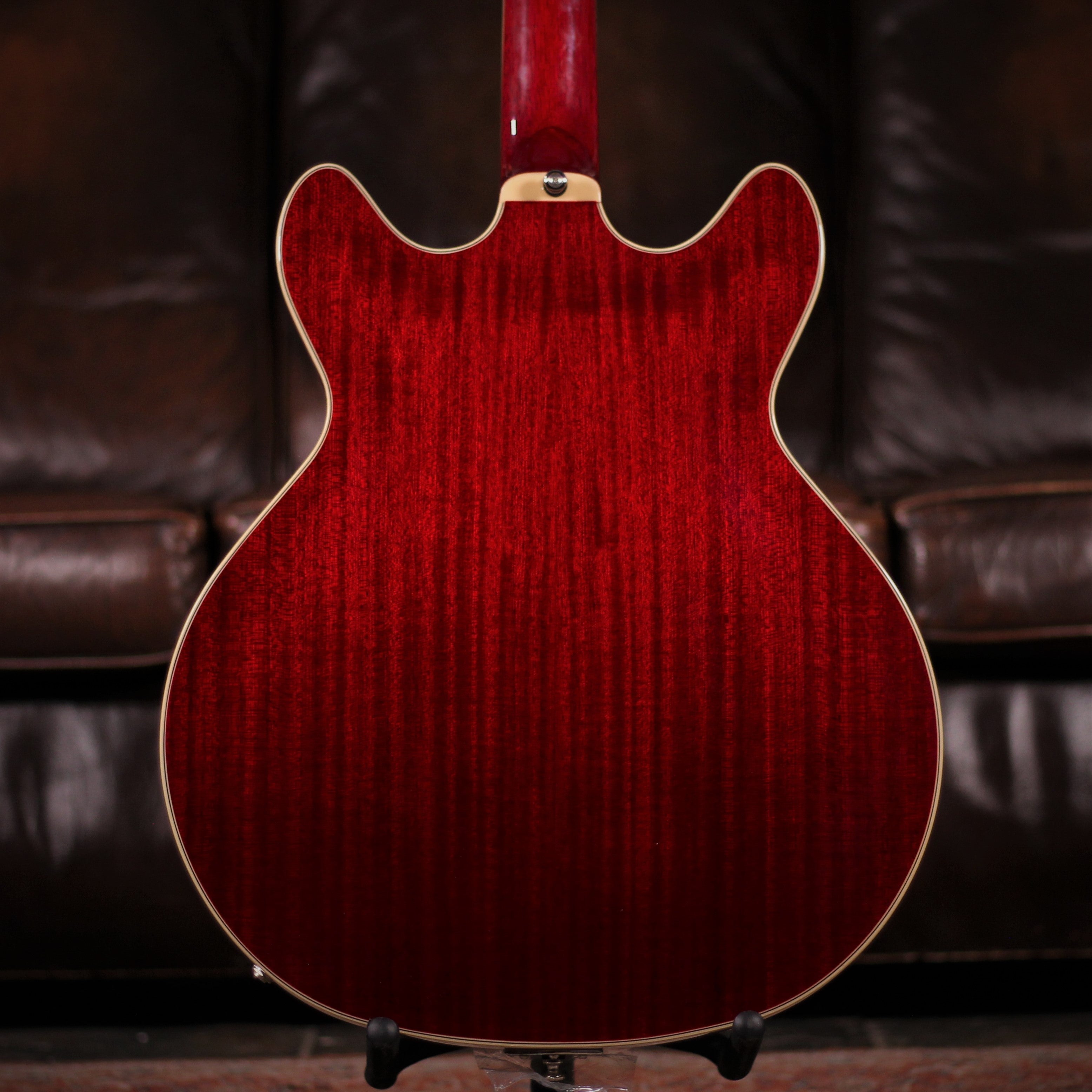 Guild Starfire I Bass Cherry Red rear