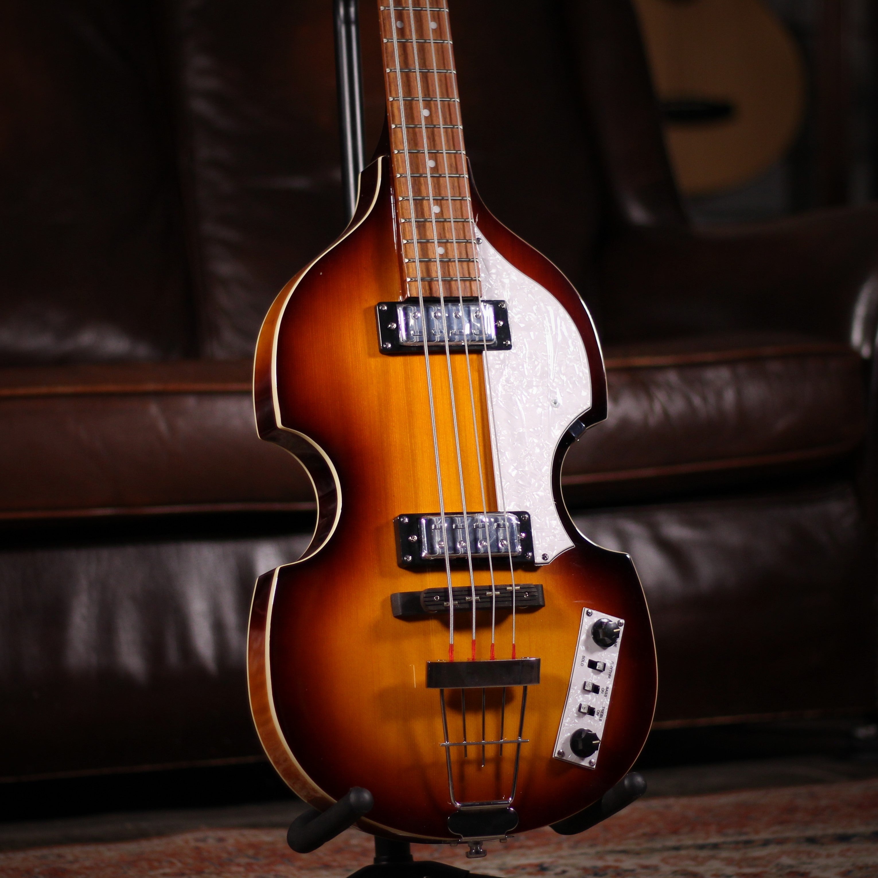 Hofner Ignition Violin Bass angled