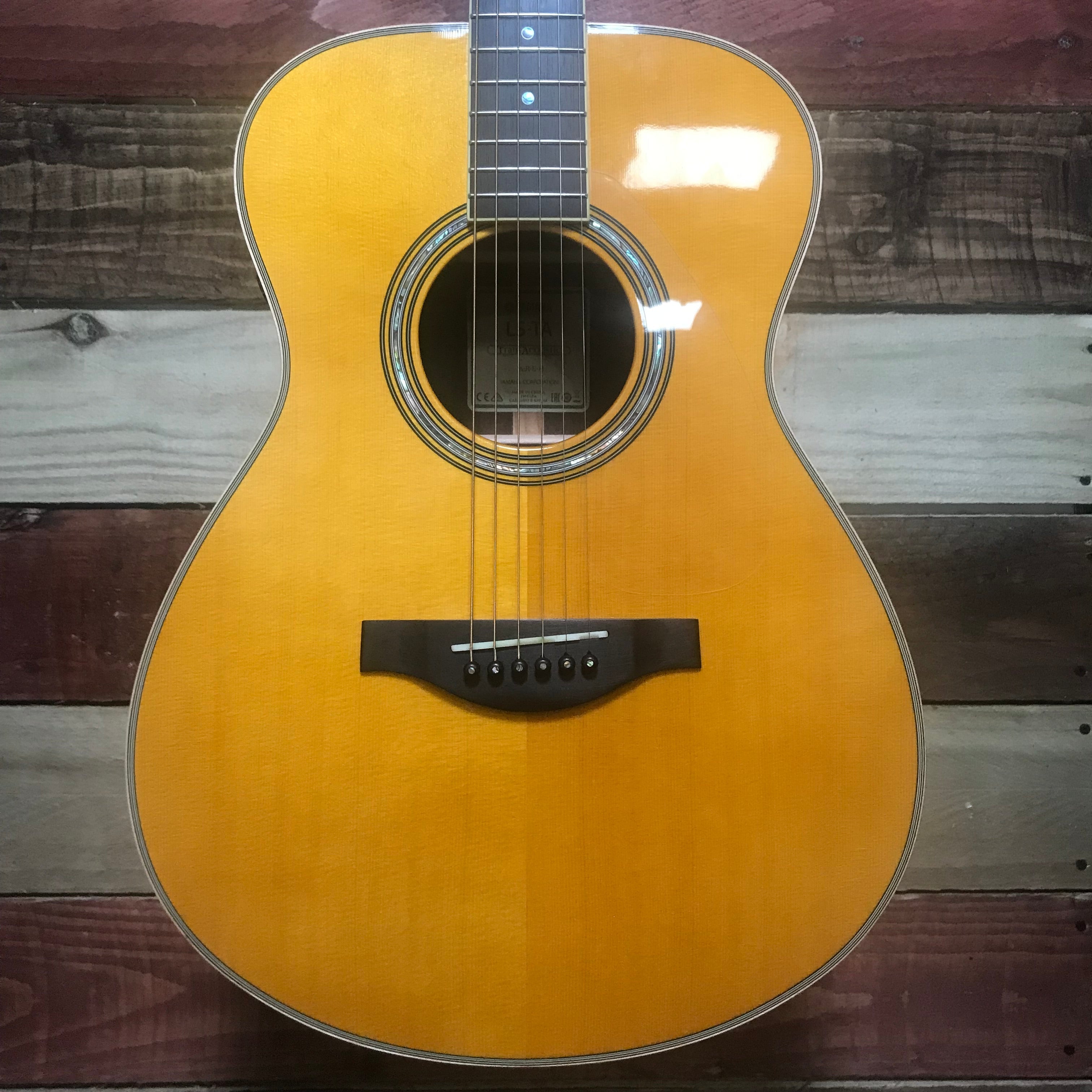 Yamaha LS-TA TransAcoustic Concert Vintage Tint 2017