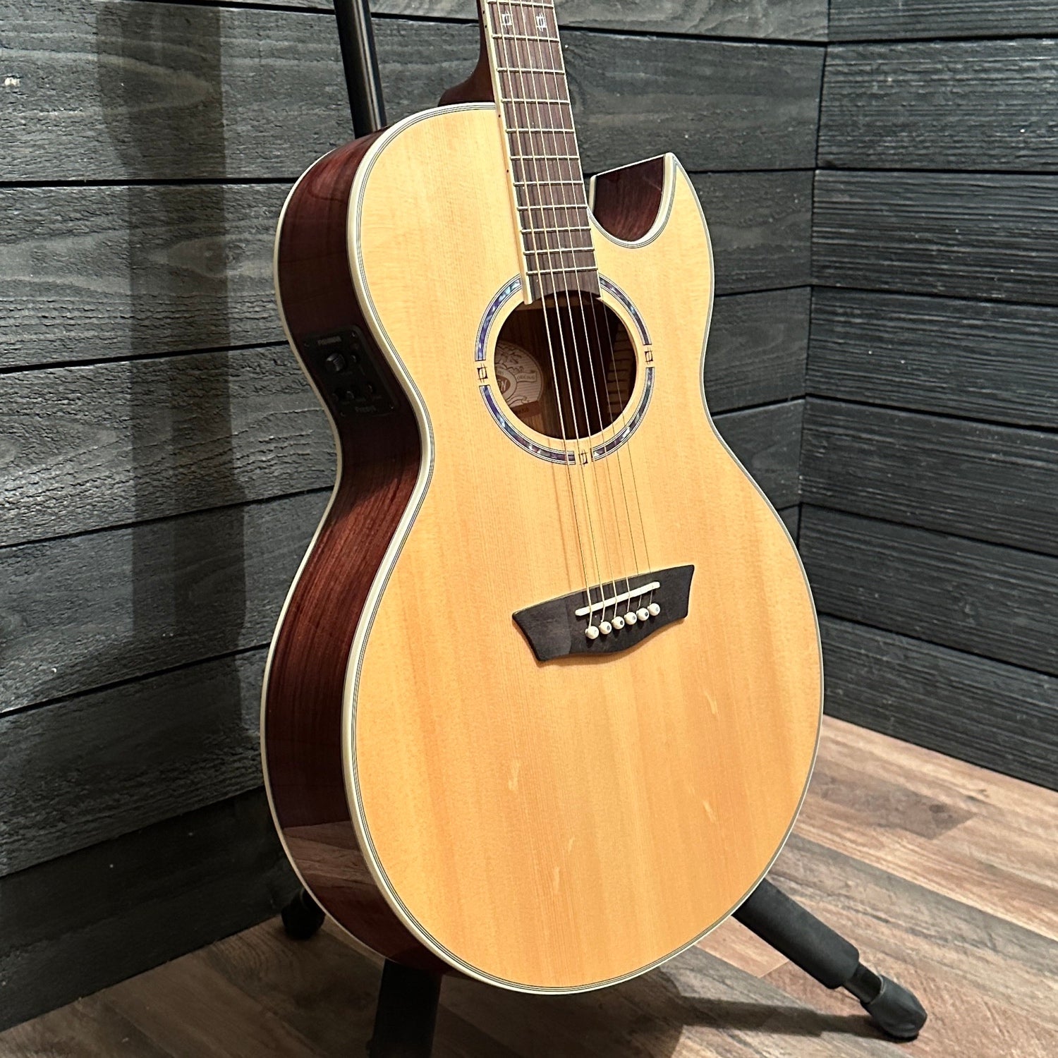 Washburn A20S-Nuno Bettencourt Signature Acoustic-Electric Guitar - Natural