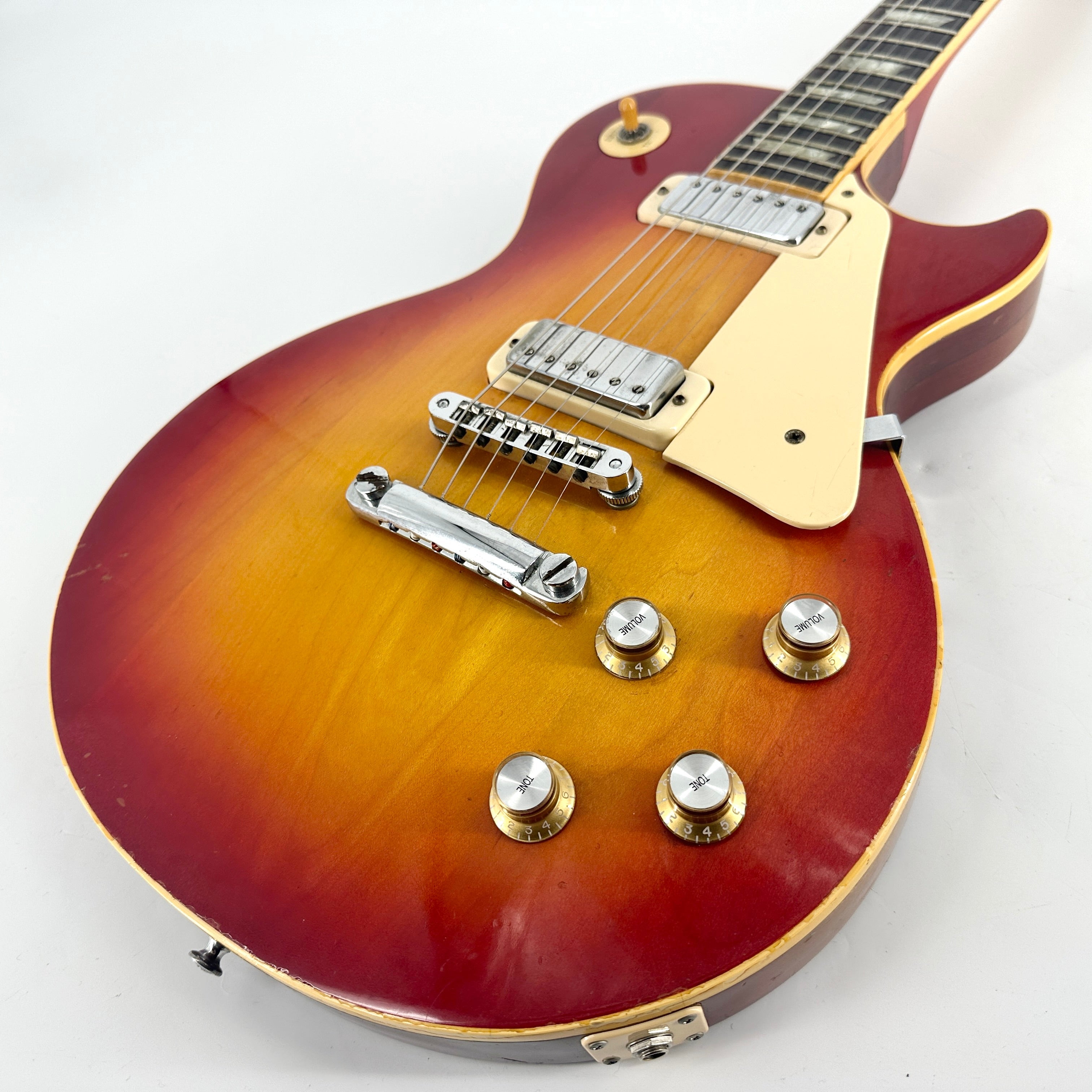 1975 Gibson Les Paul Deluxe - Cherry Sunburst