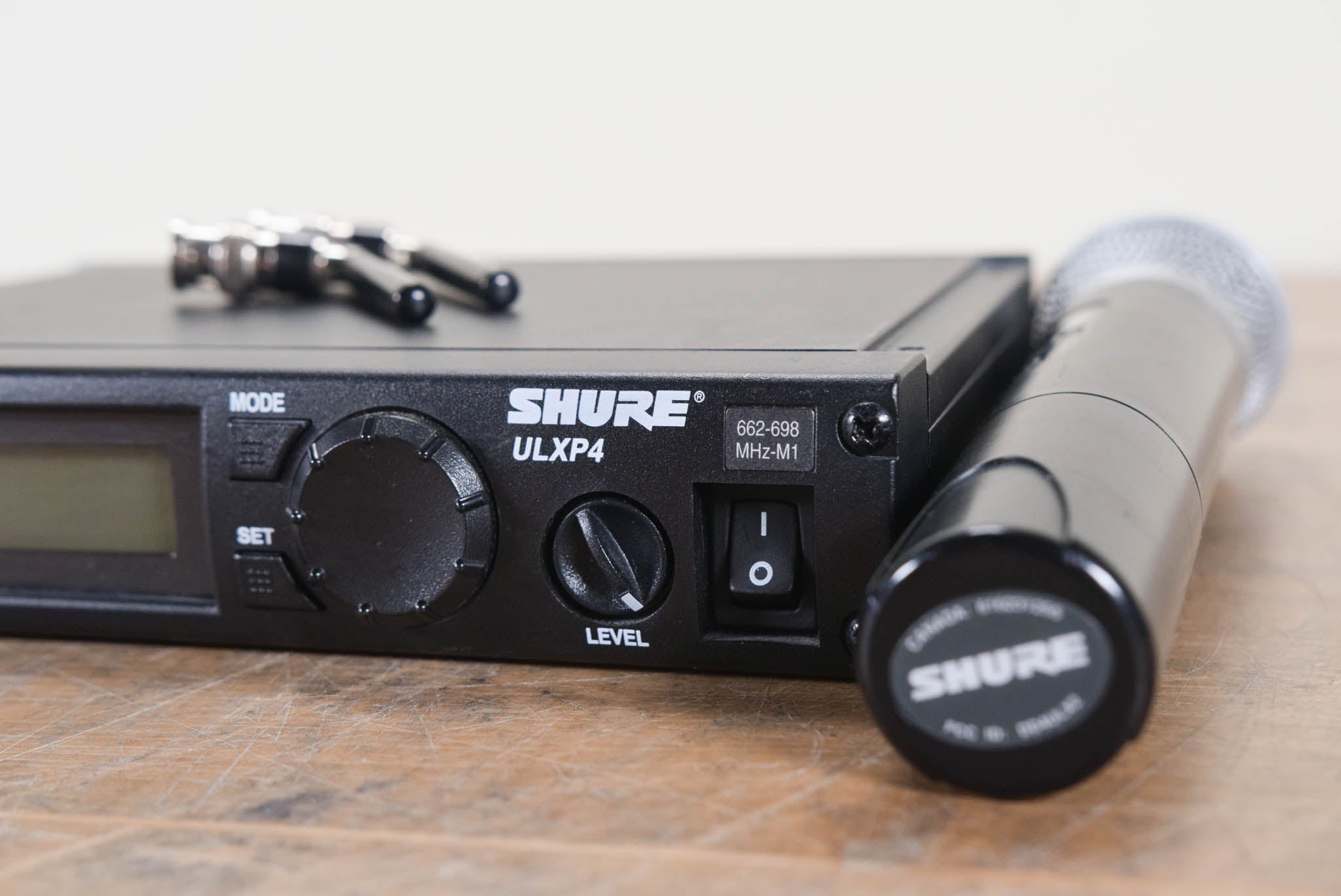 Shure ULXP24/BETA87C Wireless Handheld Mic System - M1 (NO POWER SUPPLY)