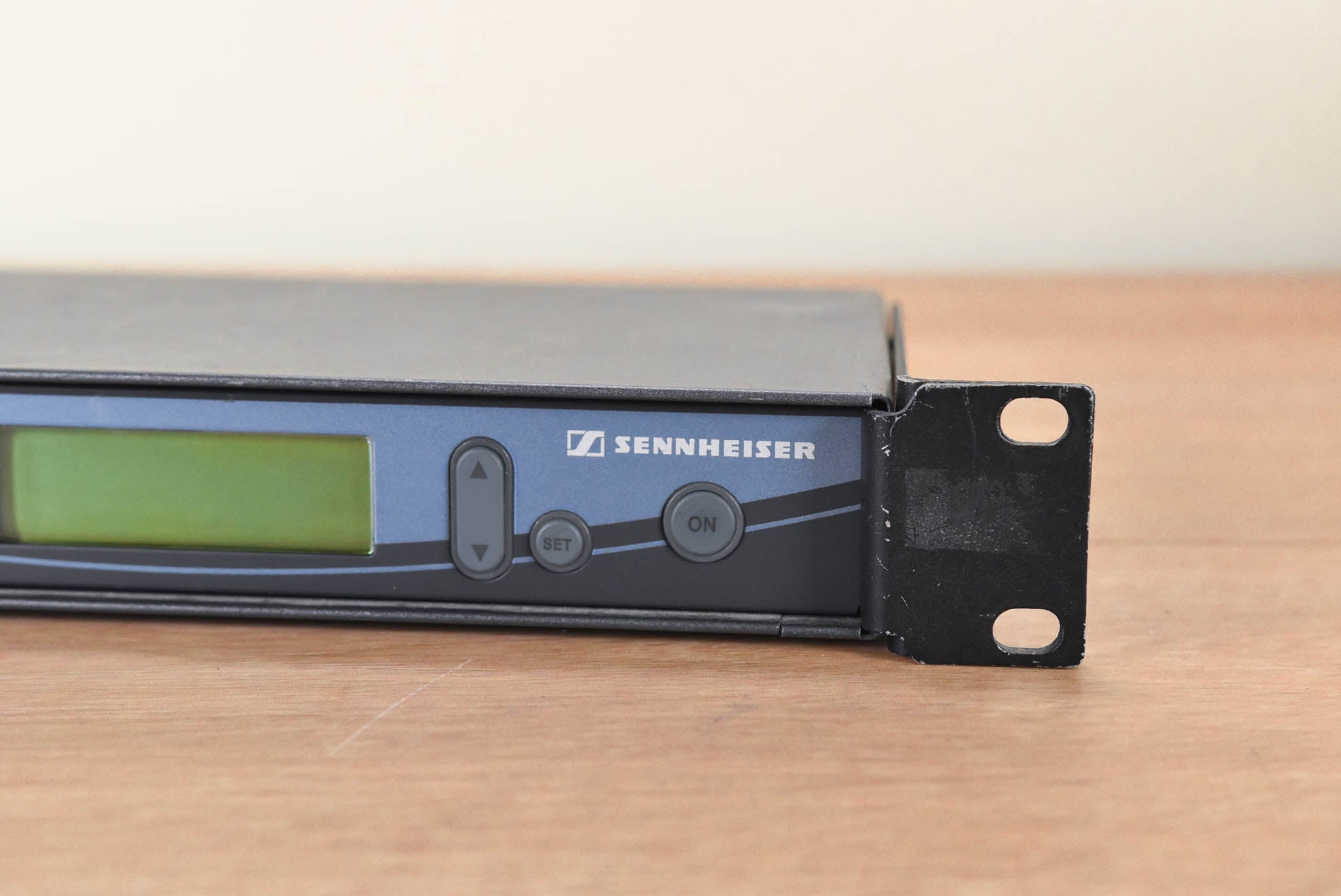 Sennheiser EM 500 G2 Wireless Receiver - 740-776 MHz (NO POWER SUPPLY)