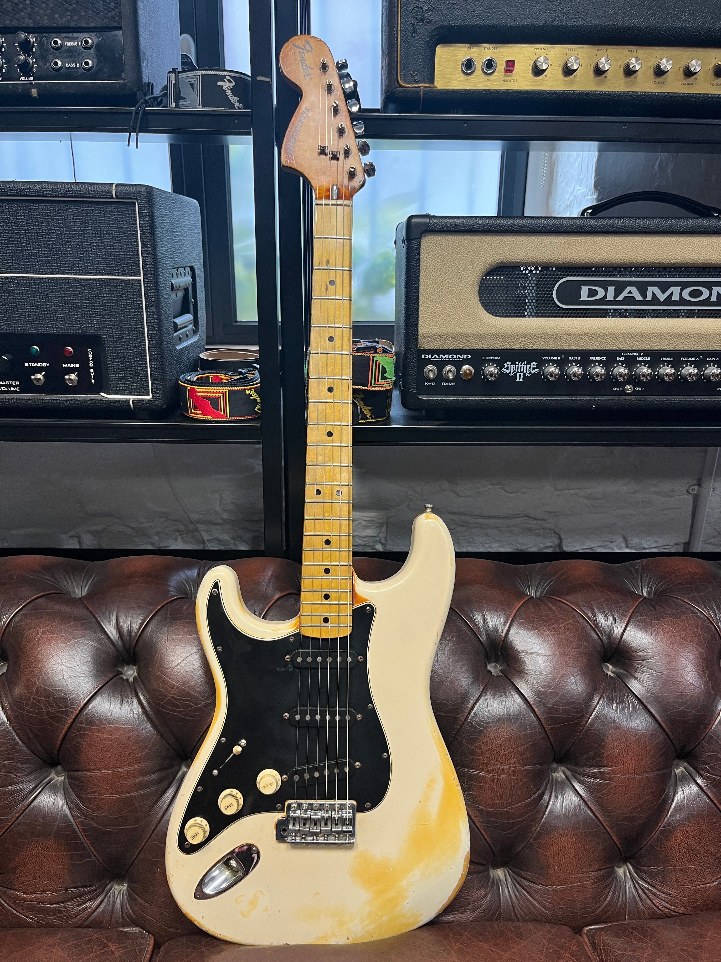 1977 Fender Stratocaster Left-Handed Olympic White Maple Neck