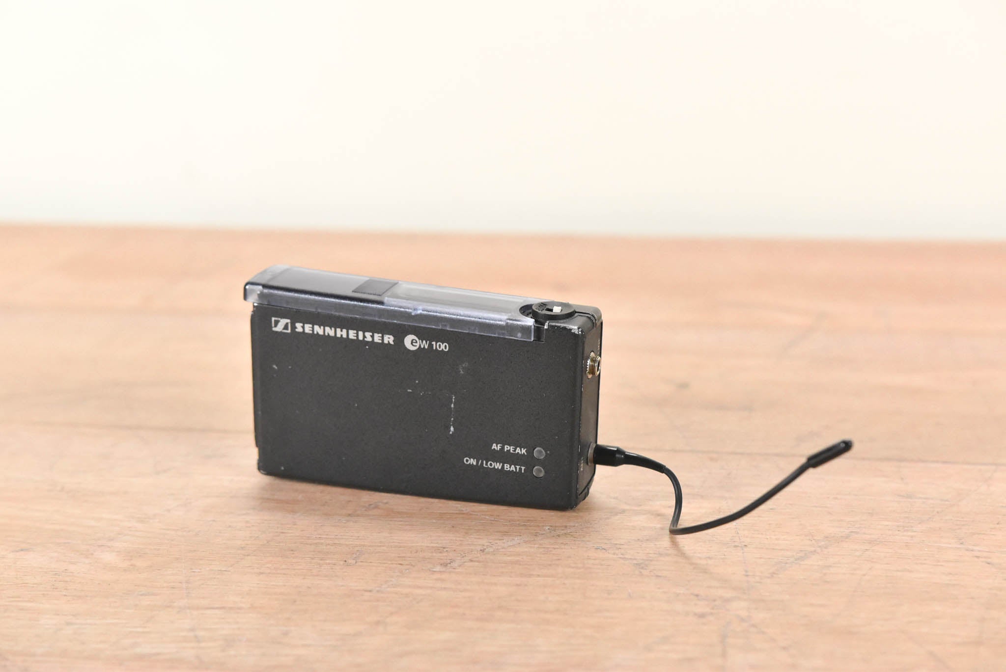 Sennheiser SK 100 Wireless Bodypack Transmitter - 518-550 MHz