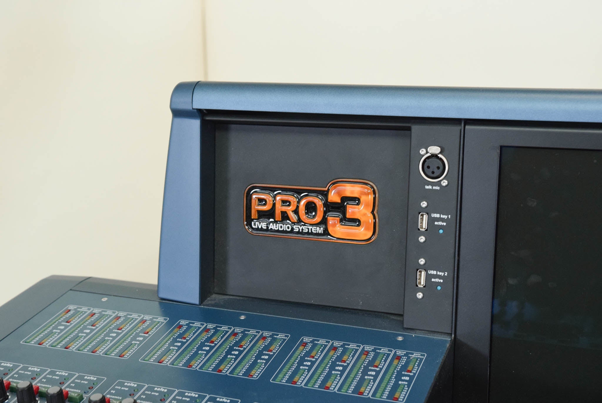 Midas PRO3 Live Audio Mixing Console