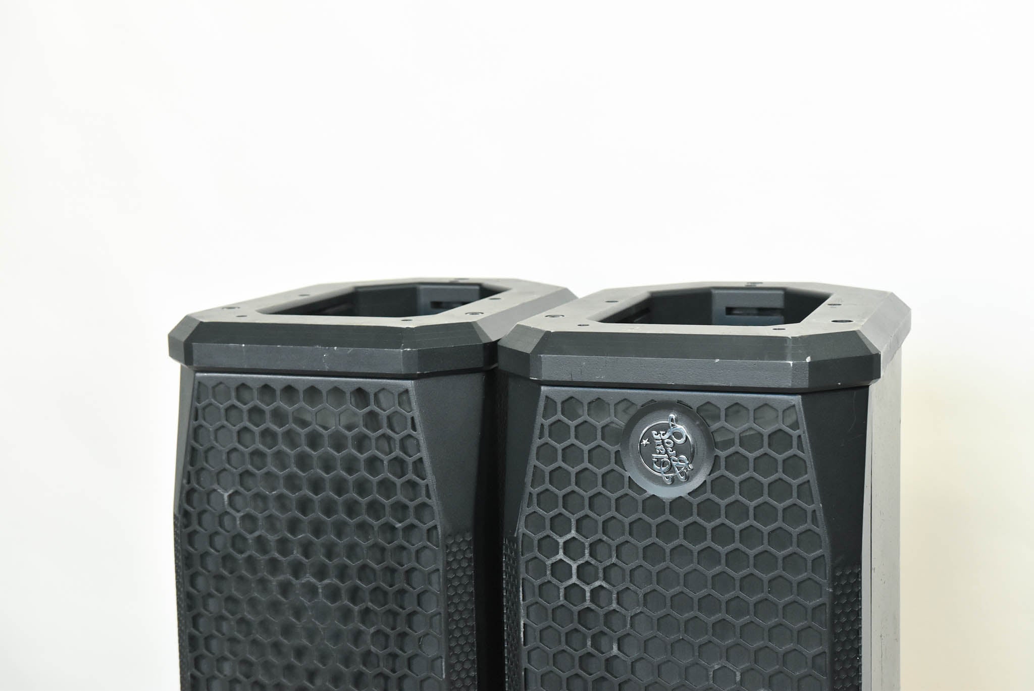 Clair Bros F28-V Two-Way Full Range Loudspeaker (PAIR)