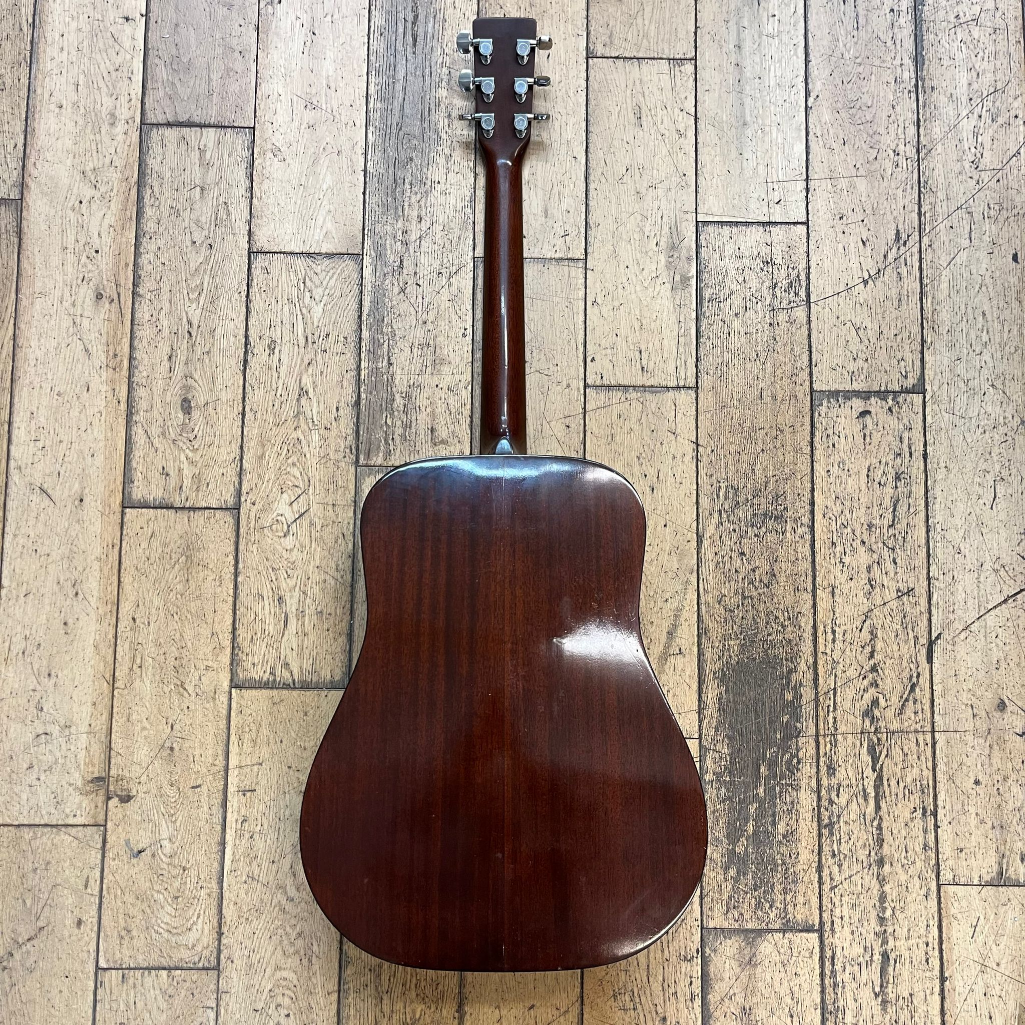 1969 Martin D-18