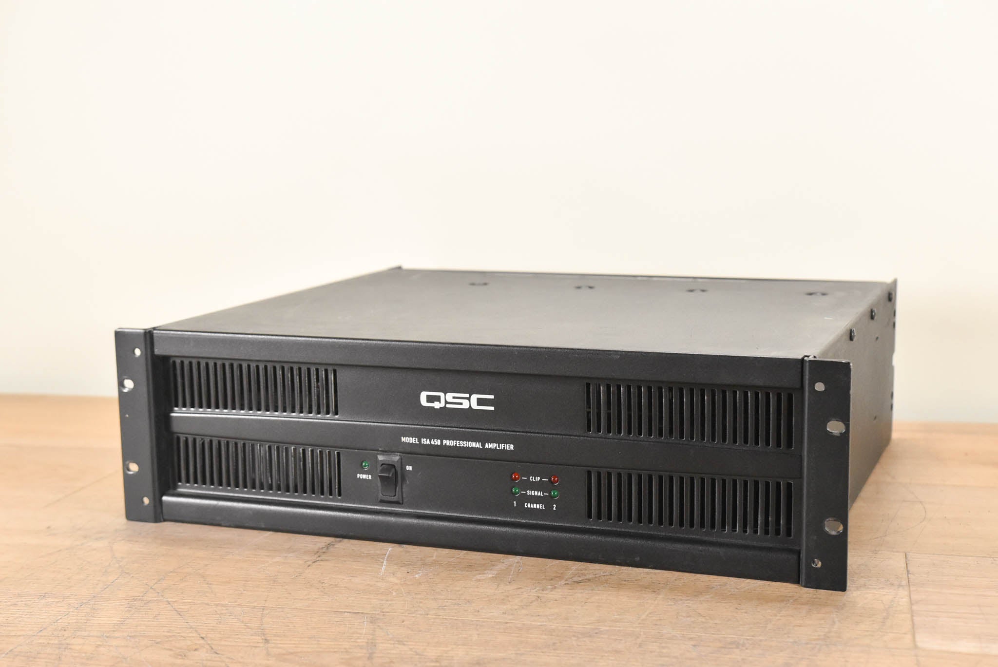 QSC ISA450 Two-Channel Commercial Power Amplifier