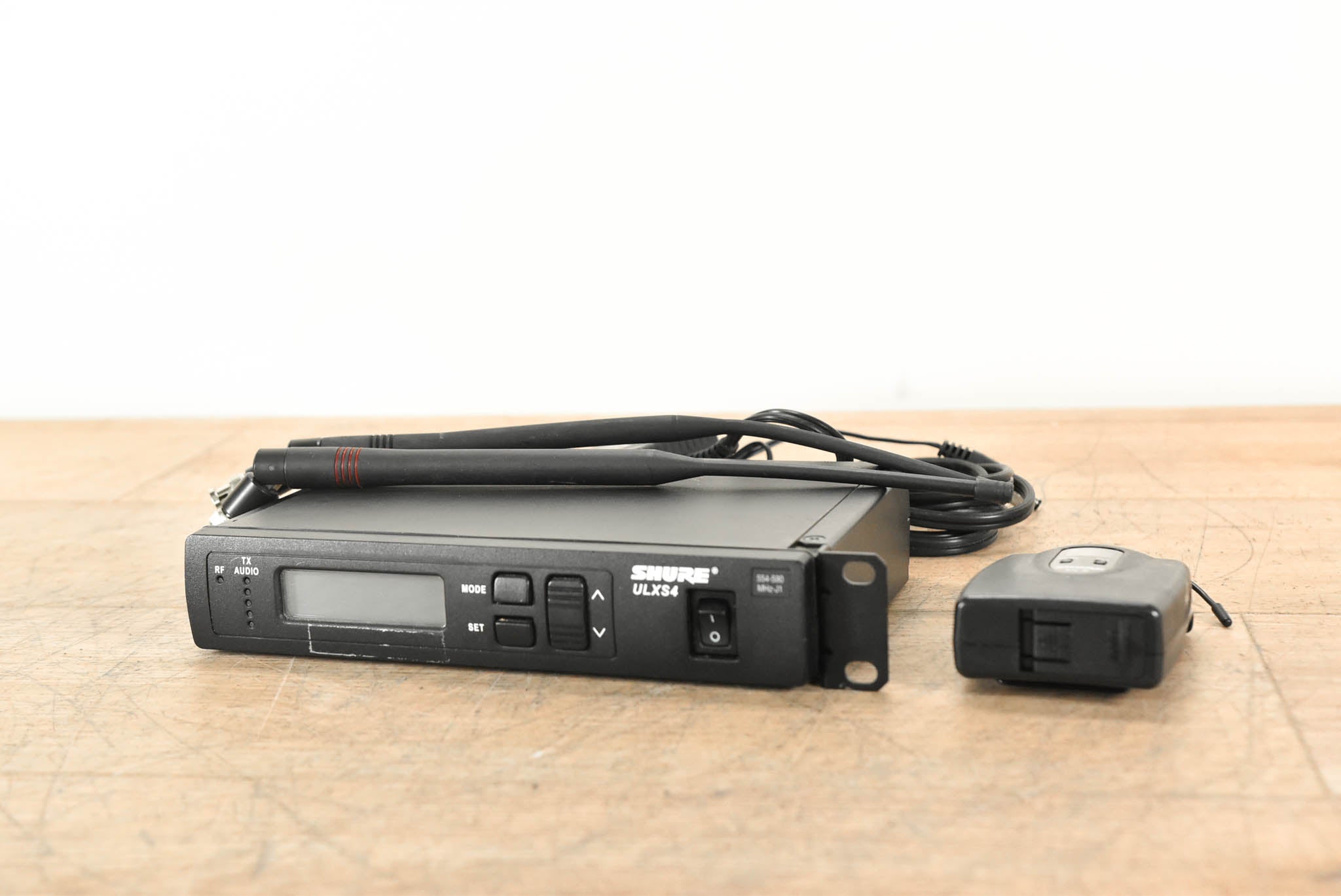 Shure ULXS14 Bodypack Wireless System - J1 Band: 554-590 MHz