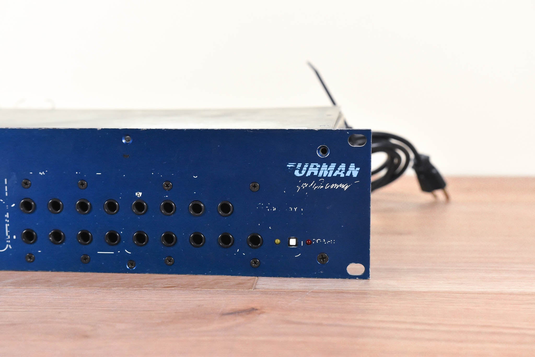 Furman HDS-16 Headphone Distribution Unit