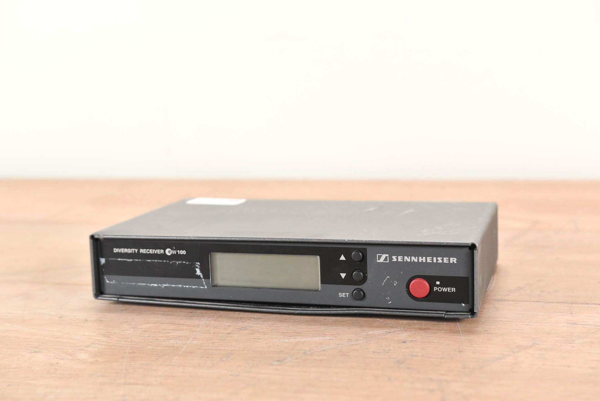 Sennheiser EM 100 Wireless Receiver - 630-662 MHz (NO POWER SUPPLY)