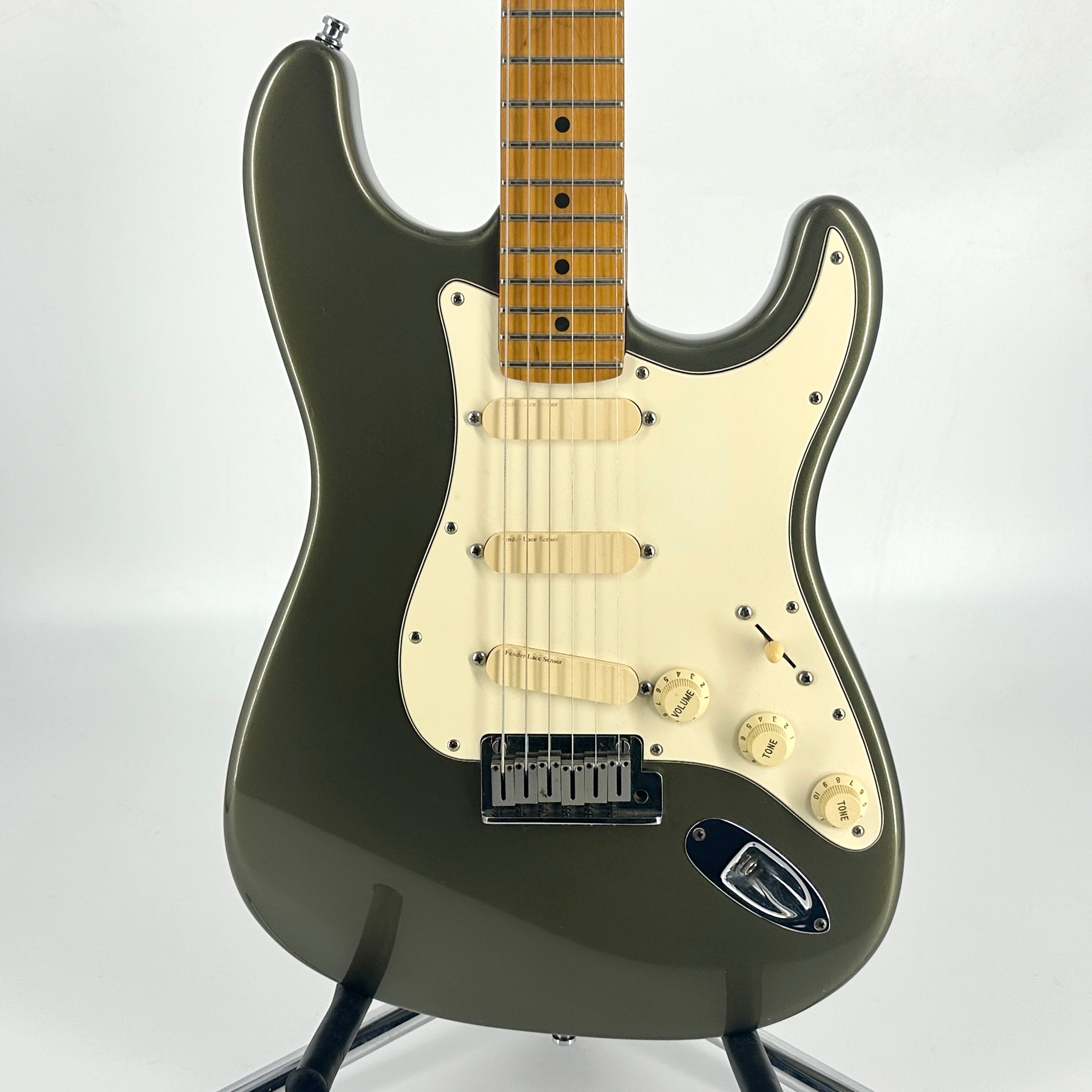 1987 Fender Strat Plus - Pewter