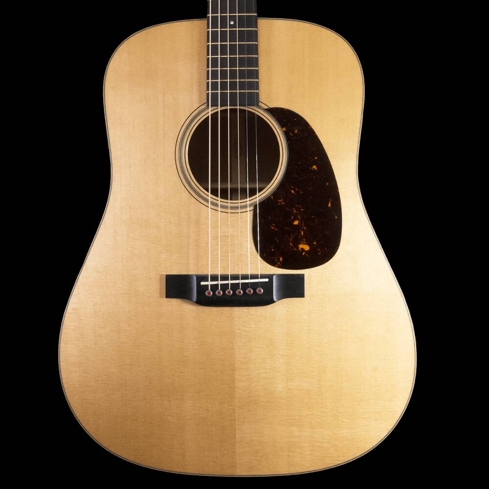 Martin D18 Modern Deluxe (Natural)